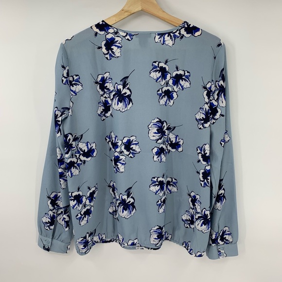 Ann Taylor Blouse Blue Floral Long Sleeve Shirt - Picture 6 of 6